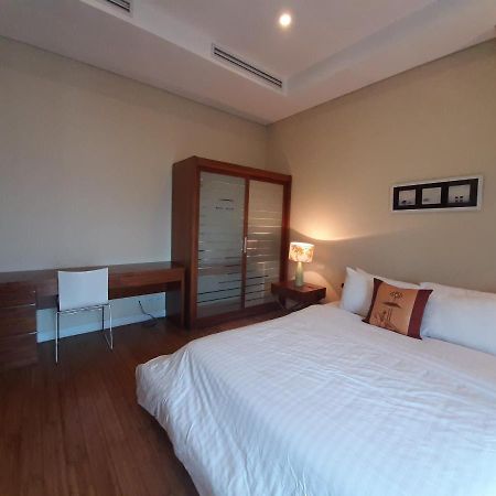 Pacific Place Serviced Apartment Hanoi Buitenkant foto