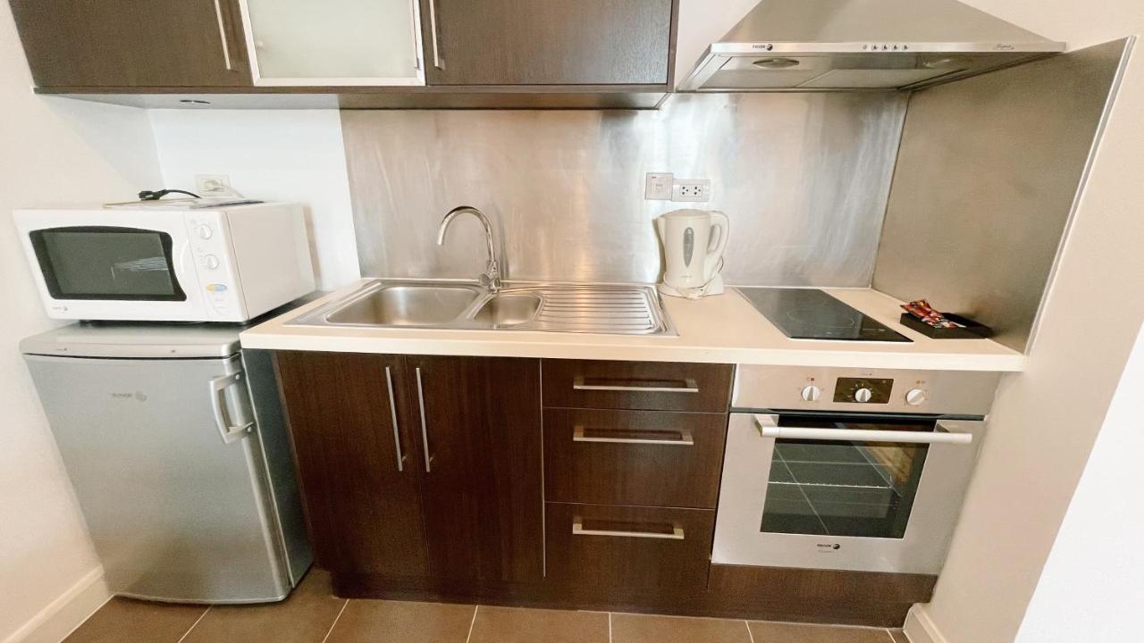 Pacific Place Serviced Apartment Hanoi Buitenkant foto