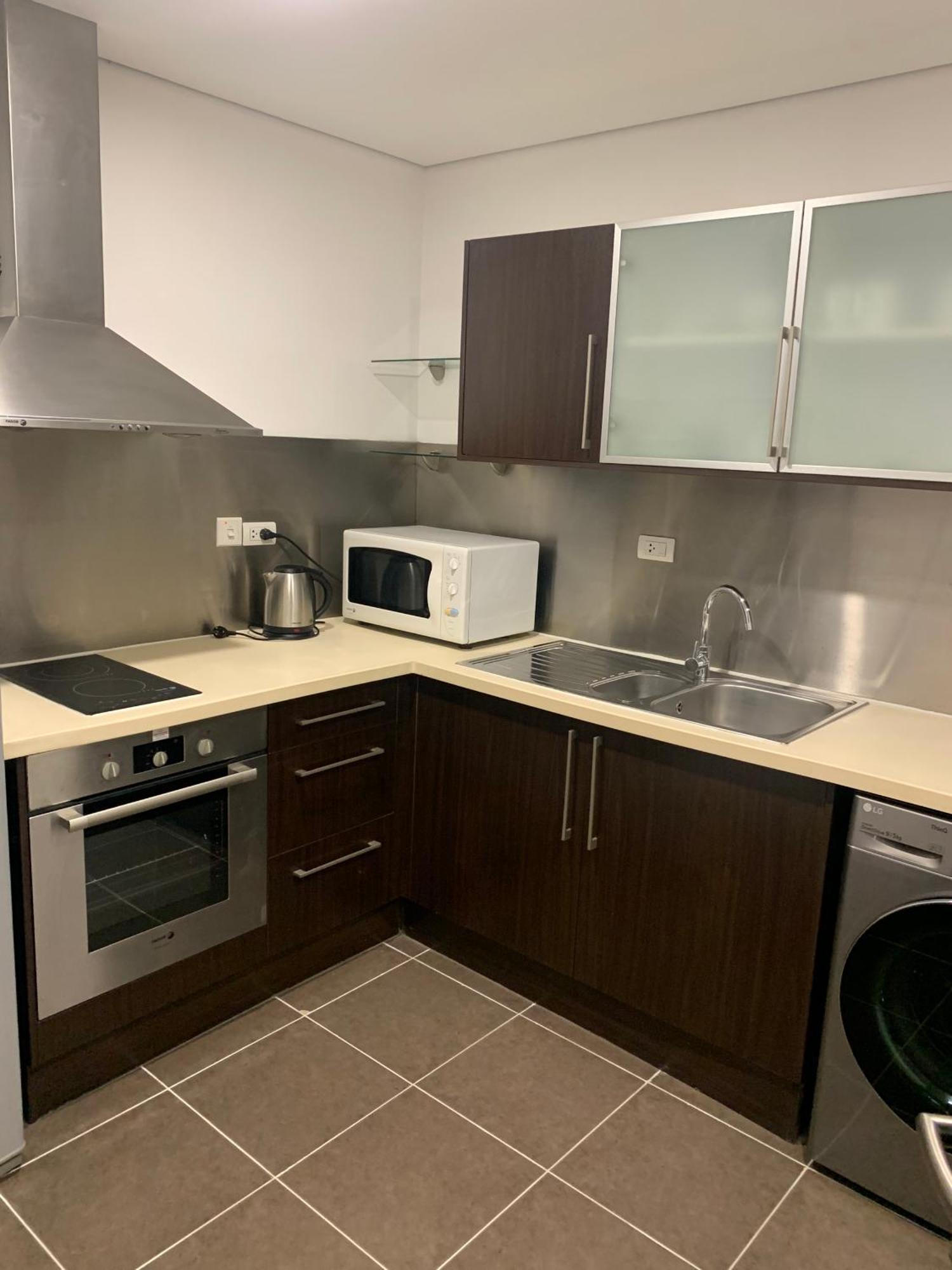Pacific Place Serviced Apartment Hanoi Buitenkant foto
